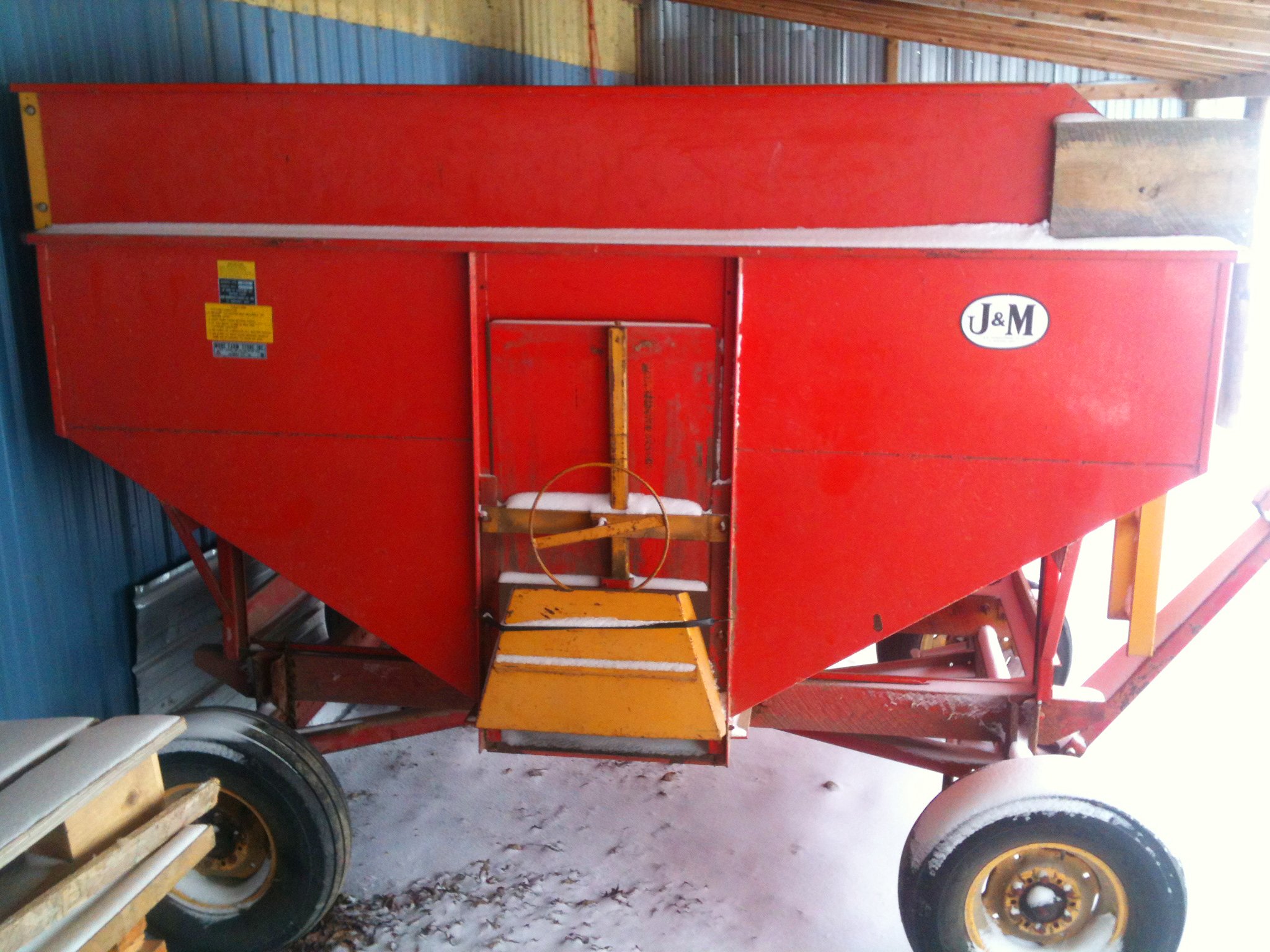 Property photo 106 - Area Farmers & Contractors Equipment Auction
